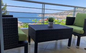 Theona Apartments